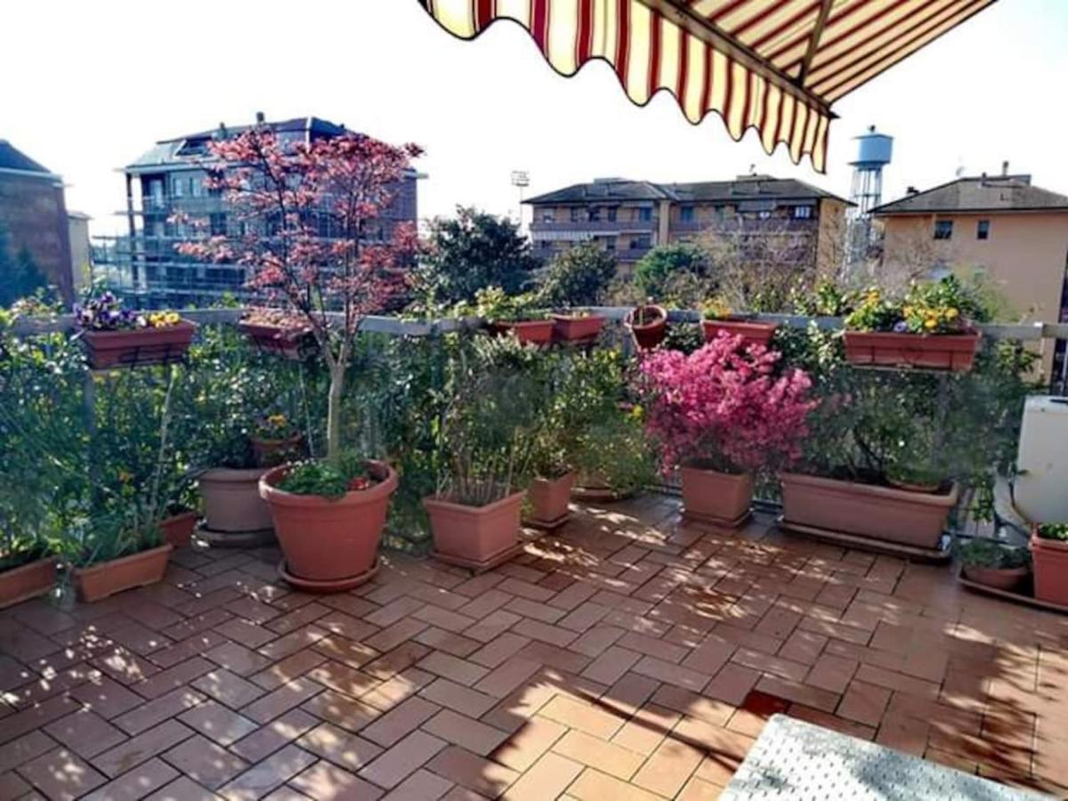Appartamento Con Terrazzo A Горгонзола Екстер'єр фото